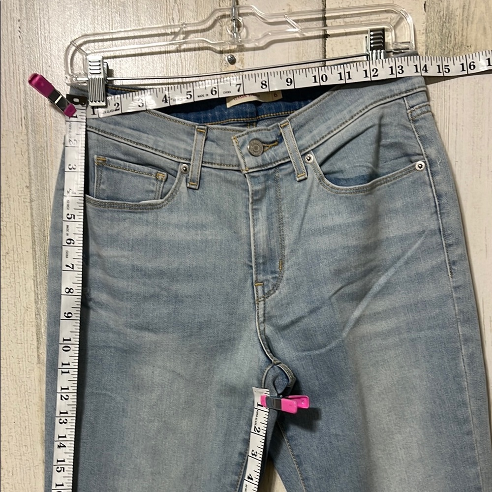 Levi's Light Blue Straight Leg Jeans - Picture 4 of 11